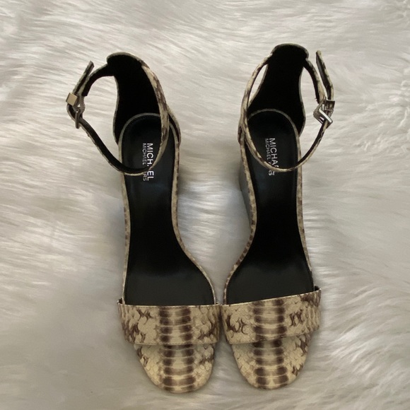 NEW w/o Box-MICHAEL KORS Snake Fiona Wedges 8 - Picture 3 of 6